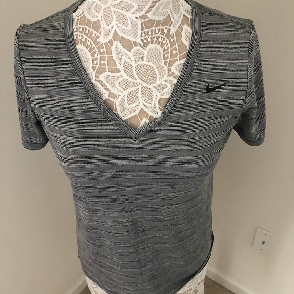 Nike dry fit tee
